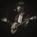 Bianca Roe Instagram - It’s Official! @williewatsongs will be headlining Saturday Nov 23rd, 5 year anniversary @inthefieldojai join us celebrate! In the Field, Ojai