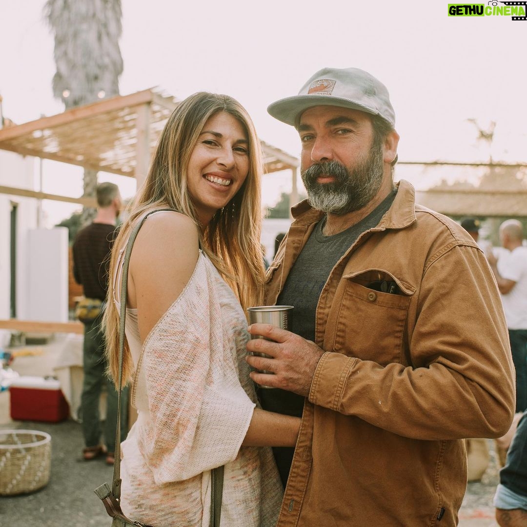 Bianca Roe Instagram - Time to Dance.. let your hair down.. and dance I say, dance! Saturday May 21st, 2-8 pm @stormymondaygoods on the turntables. 📷 @nothinmyst Ojai, California