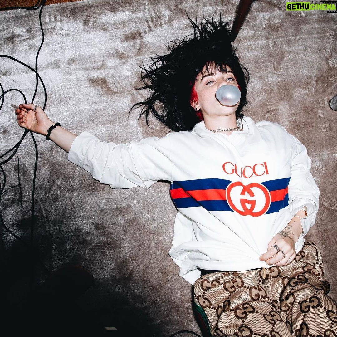 Billie Eilish Instagram - @gucci 🫀🫀🫀