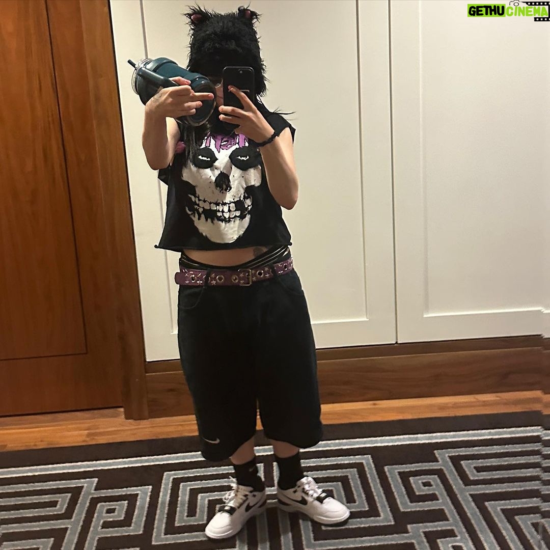 Billie Eilish Instagram - this ain’t that