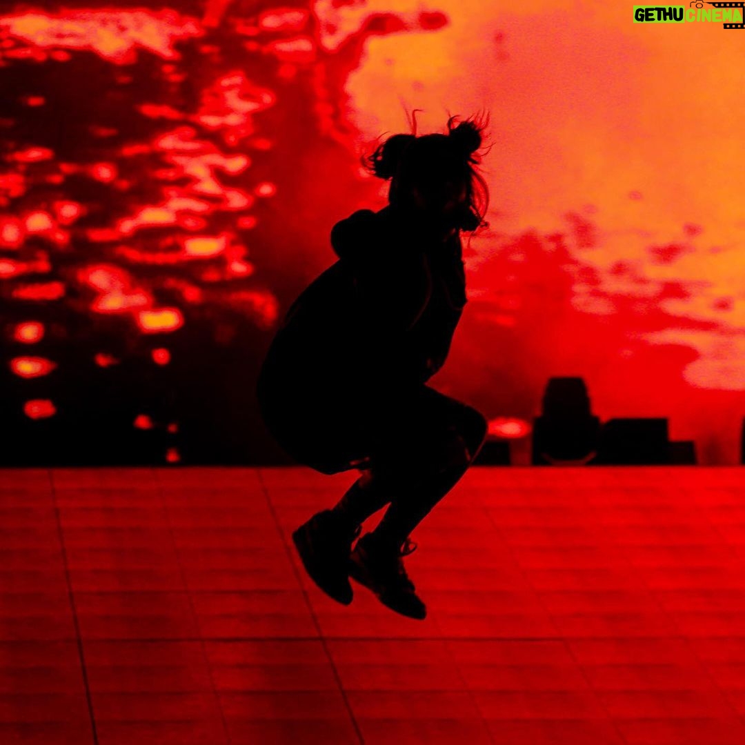 Billie Eilish Instagram - lollaβ€οΈβπ₯β€οΈβπ₯β€οΈβπ₯β€οΈβπ₯β€οΈβπ₯β€οΈβπ₯β€οΈβπ₯ Chicago, Illinois