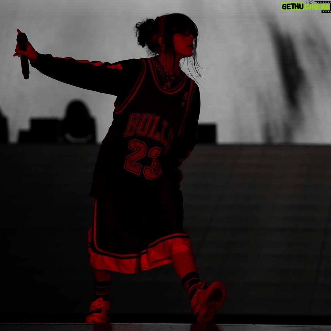 Billie Eilish Instagram - lollaβ€οΈβπ₯β€οΈβπ₯β€οΈβπ₯β€οΈβπ₯β€οΈβπ₯β€οΈβπ₯β€οΈβπ₯ Chicago, Illinois