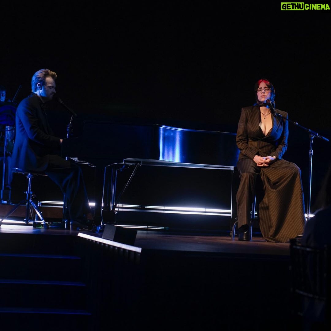 Billie Eilish Instagram - special night. such an honor to perform <3 thank you @theacademy @academymuseum for having us :)))