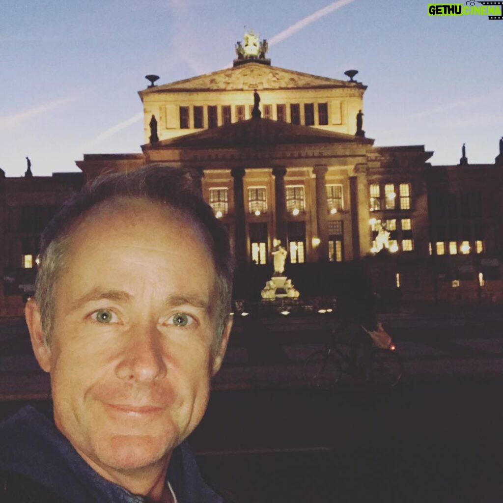 Billy Boyd Instagram - Berlin. What an amazing city. #berlin #beautifulcity #travel