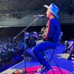Billy Boyd Instagram - @seanastin took a picture of me singing in Calgary, on my phone. How did he get my phone? How did he know the password? When will we 4 hobbits meet again? In a couple of weeks ! In Florida! See you there. X