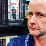 Billy Boyd Instagram – I like book stores. I’ve always liked bookstores. It makes me sad there are less and less of them. Having some time to kill and finding a great book store is one of life’s joys. I hope that never disappears. #bookstore #barnesandnoble #loscruces