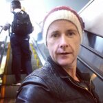 Billy Boyd Instagram – I have arrived in Philadelphia! And they have moving stairs. See you @wizardworld . IM EXCITED! you? #wizardworldphilly #wizardworld #wizardworldphl #movingstairs #imhungry