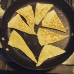 Billy Boyd Instagram - Potato scones? Delicious Scottish breakfast thing. Anyone had them? Tasty. Very, very tasty! I’m slightly disappointed in my triangles though. I was going for isosceles but something went wrong. #pythagoraswouldnotbepleased #dippedinegg #tottiescone