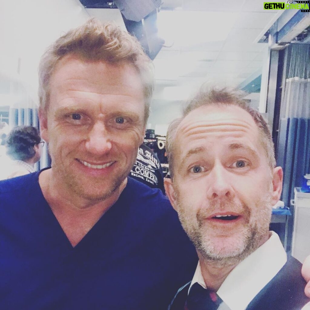 Billy Boyd Instagram - Lovely to be part of @greysabc and to work ( and be directed by) the wonderful @therealkmckidd . A great time on this great show. Thank you to everyone there. BB x