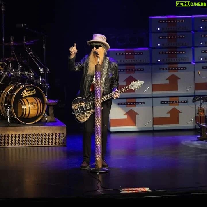 Billy Gibbons Instagram - Repost from @hrcworldwide • ZZ TOP IN THE HOUSE!💥⚡️ A few photos of Billy F Gibbons & the Boys as ZZ Top came & conquered the stage at the Hard Rock Hotel & Casino Tulsa 💥 ⚡️ There's no doubt these Hombres are "BAD, THEY'RE NATIONWIDE", so, we tip our hats to the 'TOP' & say "I THANK YOU" 🤠⚡️🤘 #LiveLoveRock #HardRockHotelCasinoTulsa #ZZTOP #HRCWorldWide @hardrocktulsa @zztop @billyfgibbons