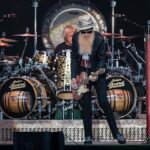 Billy Gibbons Instagram - Repost from @limsangphotography • 2021-08-19: @zztop #ZZTop #SOLDOUT @tulalipresortcasino #TulalipCasinoResort #TulalipAmphitheatre