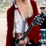 Billy Gibbons Instagram - Who wants more guitar solos? #guitargram #guitaristsofinstagram #guitarsolo #guitarsolos #Guitar #electricguitar #billyfgibbons #billyfgibbonshardware #shesonfire🔥