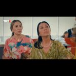 Birol Güven Instagram - Posted @withregram • @mukemmeleslesmetrt Kalabalık bir aile ve bu ailenin şen şakrak üyeleri…🤩 Hazır olun, düğünümüz var! 🤭 Sıcacık insan hikayelerinin yer aldığı #MükemmelEşleşme ilk bölümüyle 16 Temmuz Cumartesi 20.00’de @trt1 'de!