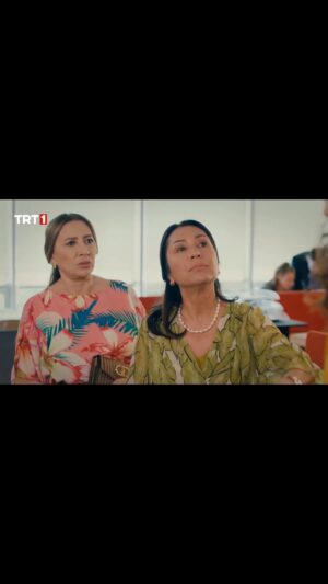 Birol Güven Instagram - Posted @withregram • @mukemmeleslesmetrt Kalabalık bir aile ve bu ailenin şen şakrak üyeleri…🤩
Hazır olun, düğünümüz var! 🤭

Sıcacık insan hikayelerinin yer aldığı #MükemmelEşleşme ilk bölümüyle 16 Temmuz Cumartesi 20.00’de @trt1 'de!