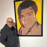 Birol Güven Instagram - Dünyanın en sıradışı sanatçısı #andywarhol dünyanın en güzel şehri İstanbul’da🥫Teşekkürler Lale Müzesi 🙏 @lalemuzesi @cenkdagci.official