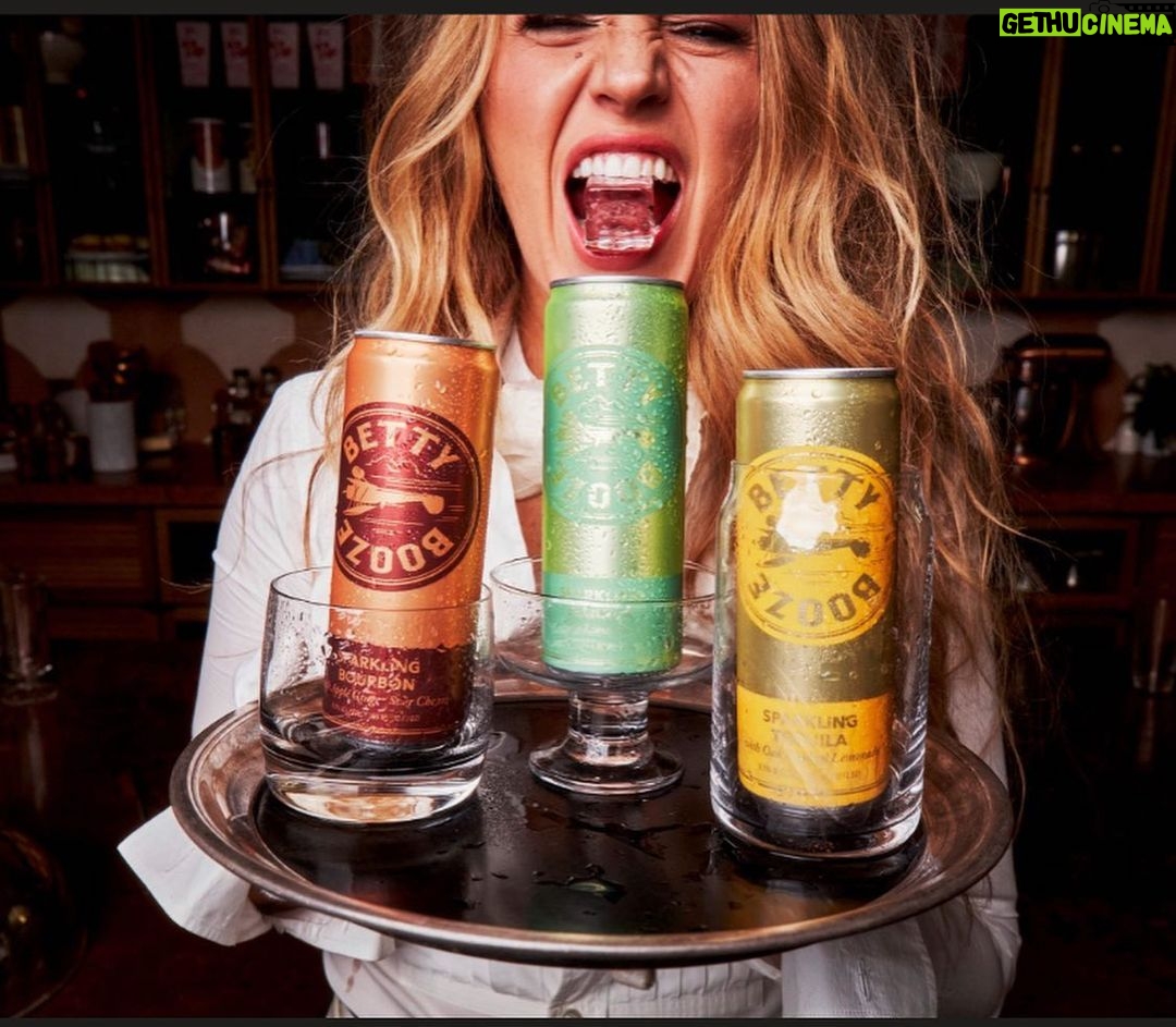 Blake Lively Instagram - Drinking isn’t my thing. But for f* sake, flavor is. Homemade recipes. Real fruit. Real ingredients. Quality booze. No crap. Also a real time saver. Which is why I really did it. @bettybooze