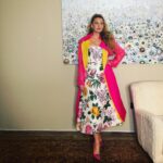 Blake Lively Instagram - this is my new family now @serenalevy @slevydirect @sophie_levy congratulations on all you’ve done for @barnardcollege I loved celebrating you but I mostly loved having and excuse to wear neon and heels 🧥 @sergiohudson 👗 @carolinaherrera 👠 @manoloblahnik 💎 @brentnealejewelry @lorraineschwartz 💇‍♀️ @jennifer_yepez 💄 @cgonzalezbeauty