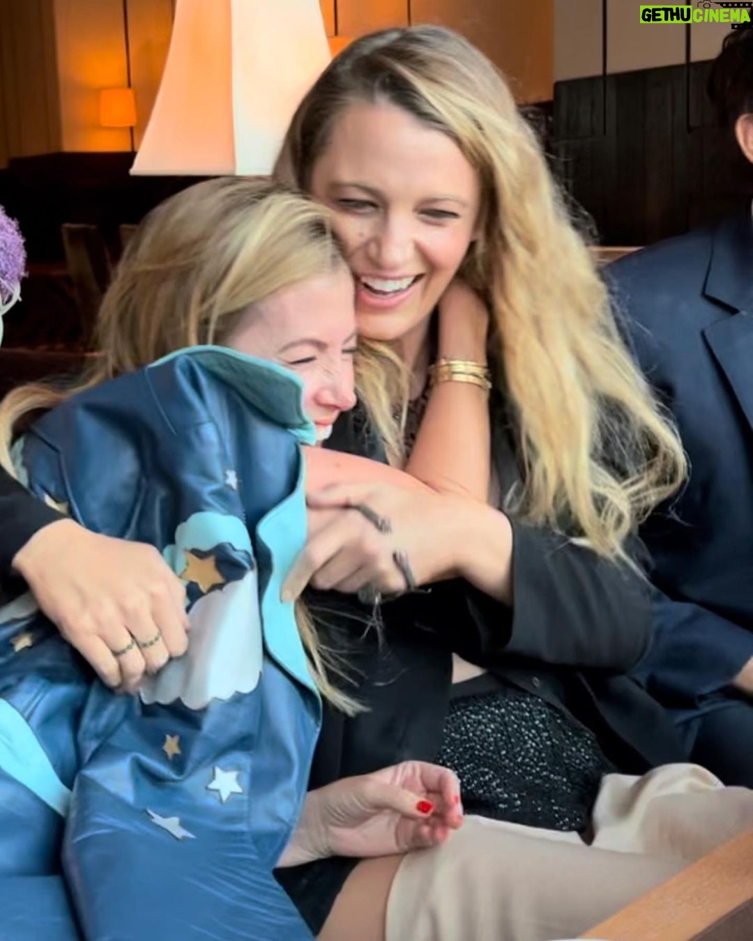 Blake Lively - 9.6 Million Likes - Here are photos of me pregnant in real life so the 11 guys waiting outside my home for a 🦄 sighting will leave me alone. You freak me and my kids out. Thanks to everyone else for all the love and respect and for continuing to unfollow accounts and publications who share photos of children. You have all the power against them. And thank you to the media who have a “No Kids Policy”. You all make all the difference 🙏♥️. Much love! Xxb