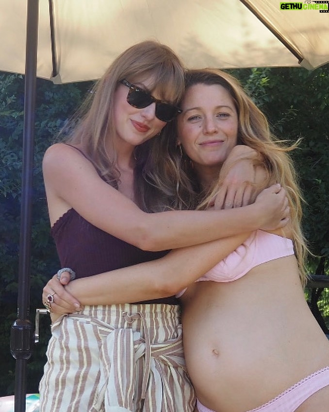 Blake Lively - 9.6 Million Likes - Here are photos of me pregnant in real life so the 11 guys waiting outside my home for a 🦄 sighting will leave me alone. You freak me and my kids out. Thanks to everyone else for all the love and respect and for continuing to unfollow accounts and publications who share photos of children. You have all the power against them. And thank you to the media who have a “No Kids Policy”. You all make all the difference 🙏♥️. Much love! Xxb