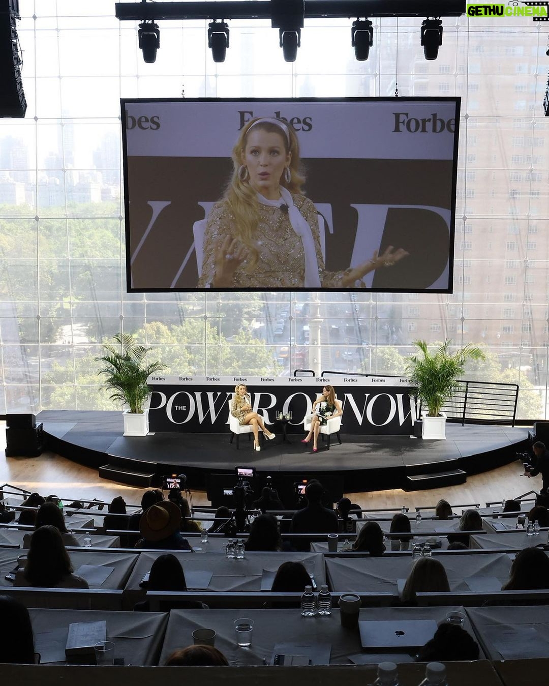 Blake Lively Instagram - @forbes π for having me to talk @bettybuzz , @grameenamerica and owning what you believe in. Such an honor. And thank you to everyone who made me sparkly @maisonvalentino @lorraineschwartz @ofirajewelz @kristoferbuckle @jennifer_yepez @nailsbymei @molly_sage ππ«Άπ