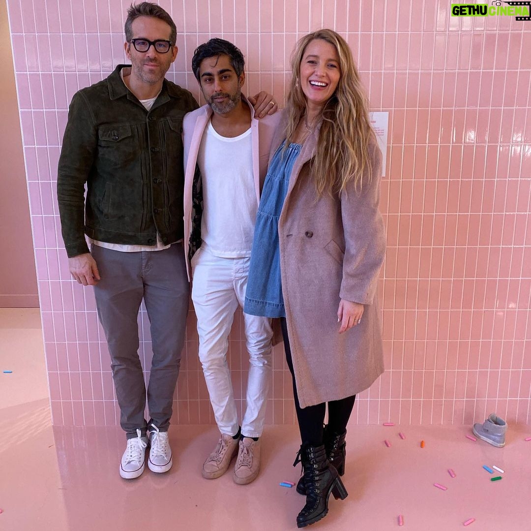 Blake Lively Instagram - Now I get why everyone screams 🍦 @museumoficecream
