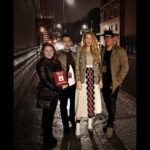 Blake Lively Instagram – 🗽🍎Date night in my favorite city with 3 of my favorite people. @lavieannrose @mrjustinjohnston @rodortega4hair (But I don’t like them enough to put my arms around them and mess up the shape of my outfit. Obvs)