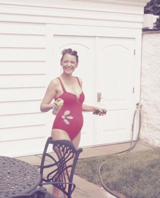 10 Unforgettable Instagram Photos of Blake Lively