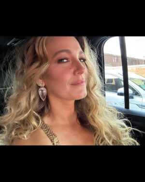 Blake Lively Instagram - 2023 Memories: Only @michaelkors could get me to squeeze into gold sequins way too soon after having a baby. Love you MK✨🪩 ✨ (and yes I low key moonlight as an interior designer but please don’t tell bc I definitely don’t want the world to know that I have a hidden talent which I require external validation on)
