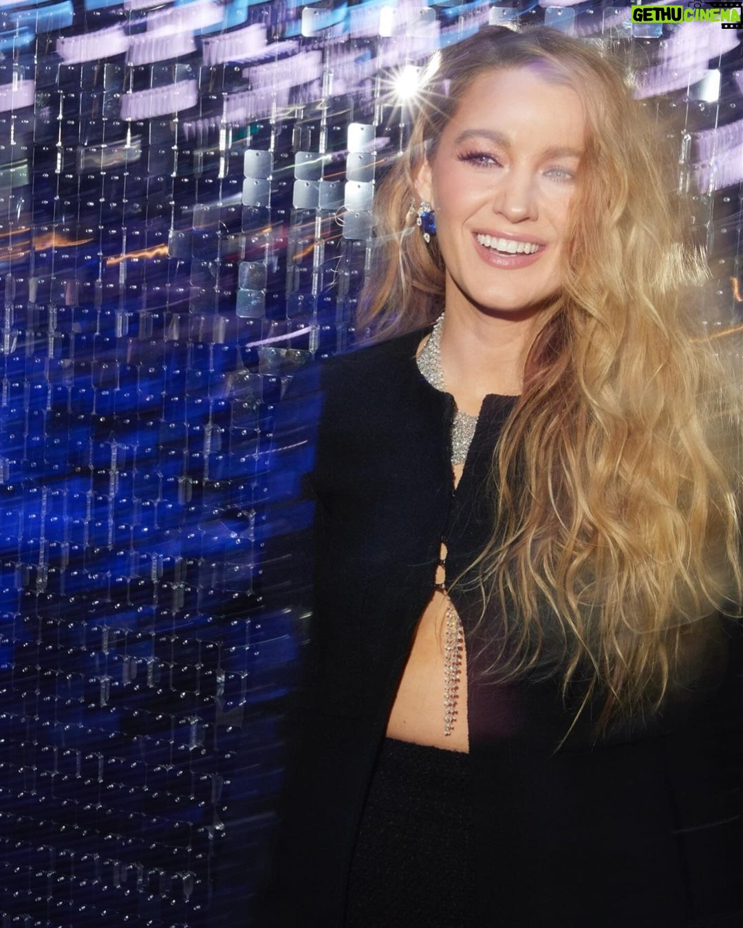 Blake Lively - 5.2 Million Likes - When I grew up, women were always pit against one another. It took me until adulthood to see that the instinct for women to lift each other up to their highest potential is the norm not the exception. Most of my best friends are women who would’ve been packaged to me as threats or competition. It’s our job to show younger generations the power in aligning rather than dividing. All this to say, @beyonce and @taylorswift neither of you have to be threatened by my pop stardom. There’s space for us all.
Renaissance: A Film by Beyoncé. In theaters now …And even better than you can imagine. ✨👽✨