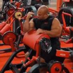 Bob Cicherillo Instagram - Insane Chest and Bis workout with @ifbbprobobchick and @philheath at the @panattaofficial gym today! #panattasport #philheath #bobcicherillo #sports #training