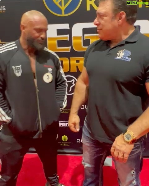 Bob Cicherillo Instagram - Here’s some quick interviews with @rasheed.oldacre and Stan de Longeaux just after prejudging at the @legionsportsfest This has been a great weekend for bodybuilding! #ifbb #ifbbpro #bodybuilding #legionsportsfest #bobcicherillo