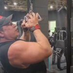 Bob Cicherillo Instagram - NEW V.O.B. IS UP! Big Back training tips https://youtu.be/zkOy45IdW1A