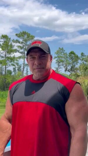 Bob Cicherillo Instagram - I'll be 
In Mableton Ga., at MADHOUSE GYM on SAT. JULY 15 at 11:a.m. stop by with Questions about training, diet, supps, competing, industry Info, etc. 

#ifbb # ifbbproleague #voiceofbodybuilding