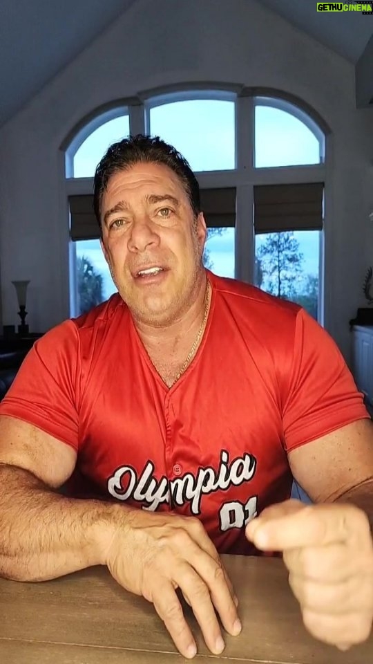 Bob Cicherillo Instagram - Tonight's live was great! Thanks for all of the questions and comments! A new VOB will drop tomorrow on our YouTube channel. #bodybuilding #ifbb #ifbbpro #voiceofbodybuilding #bobcicherillo