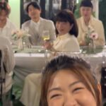 Bonnie Wong Instagram - 睇返啲片慶幸自己眼瞓（強調只係眼瞓）嘅時候 都幾守規矩（好似仲好過平時？）😂😂 又或者咁講 其實我平時唔飲都好似飲咗咁😂 所以冇咩落差😂😂 同事黑圖唔出賣啦 淨係出賣大哥喺隔籬檯偷望 @hillarylau 變態叔叔呀！❤️‍🔥 @sammy903 #嗰晚我真係第一個迷 #一半相都係瞌埋眼 #有條片係清醒時拍 #但你未必分到邊條片先係清醒