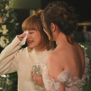 Bonnie Wong Instagram - 兩天Elsie Alfred結婚大典圓滿完成🧡
呢個星期攰到我希望今次係我嘅姊妹收爐之作😂
但望返啲相有愛又開心 值得嘅❤️‍🔥
祝曹生曹太繼續恩愛 繼續打鬧
得閒生返契仔/女俾我玩吓 
我會好樂意做單身富契媽角色🤝🏻😂

今次發生咗好多難忘事 好想快啲開咪講🤣
只係可以講我個人__到一個點係
我都唔知點解自己
可以碌吓碌吓碌到嚟三十歲？🫠
Anyways 下個post會post吓大家啲黑圖 就咁☺️ 

圖一 #曹生曹太嘈小姐
圖二 #我坐你隔籬像對孖公仔報喜
圖三 #原來飲咗酒好易喊 
圖四 #細佬俾家姐隊冧了 
圖五 #夜更Favourite 
圖六 #BadGirl佬與GoodWomen
圖七 #因為做舞台劇入面嘅好姊妹而真實都變咗好姊妹嘅有趣緣份
圖八 #家庭照
圖九 #非常打得嘅姊妹團
圖十 #歡迎光臨婚姻的世界