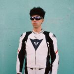 Borja Jiménez Mérida Instagram – En la música y en la vida es importante mantener el equilibrio. También es importante evolucionar. Es por eso que mañana sale RAP IDO, cuatro minutos de barracudas sobre monociclo eléctrico. 

Mañana en todas las plataformas:

20:00 🇮🇨
21:00 🇪🇸
18:00 🇦🇷
15:00 🇲🇽

@eddymugre en el beat