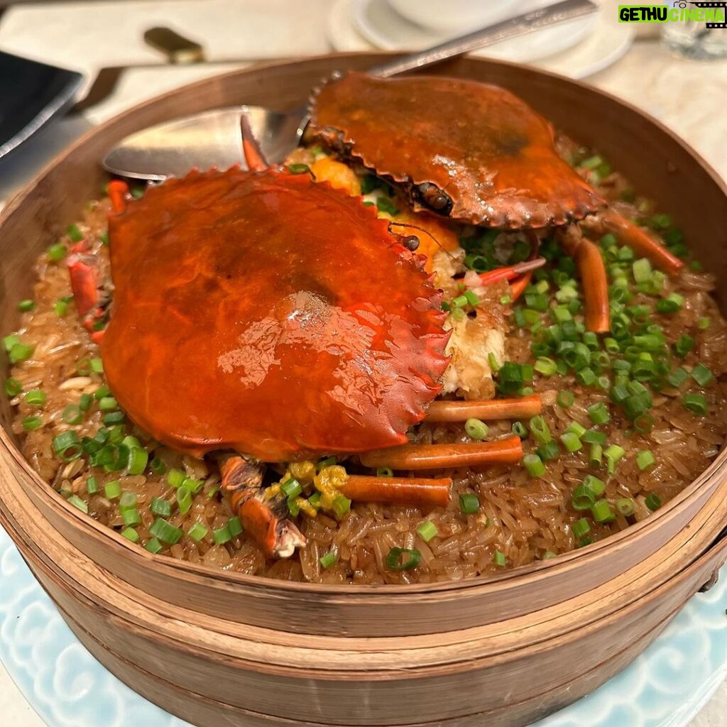 Bovorn Kongnawdee Instagram - มื้อนี้ใครเป็นหมู 🐷 Mott 32 Bangkok