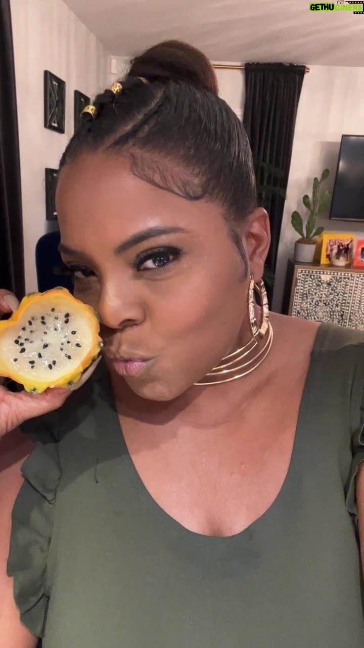 Brely Evans Instagram - Just checking in on yall! Slanging dragon fruit. @jameelajahari_ TURNT NECKLACE and The BRELY Body Jumpsuit in Green!!! #inuniform #waterwalkers #fashion LINK IN MY BIO! Worldwide