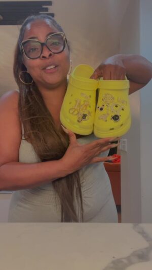 Brely Evans Instagram - My new favorite shoes @krocs_etc Order now tell them I sent ya! 
#openboxwithbrely EXCLUSIVE! 
Go get some YELLOW DRAGON FRUIT TOO! 
Visit BrelyEvans:com TODAY! 
Love y’all ….. if nobody told you today I will I love you❤️❤️just out here supporting BIG BUSINESSES!