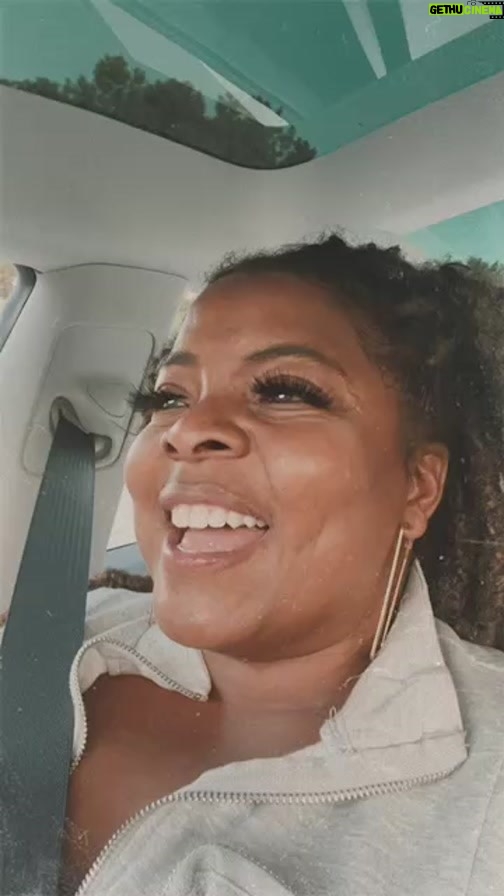 Brely Evans Instagram - Dating 101 is going virtual…..Saturday Love is the theme song for todayyy! I am someones sons Grand Finale ❤️Keep watching my lives for more information!! ❤️❤️ Atlanta, Georgia