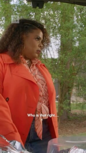Brely Evans Instagram - Soooo y’all WOULD YOU DATE YOUR FRIENDS SON? And MEN would you holla at your boys GROWN DAUGHTER?? I’m here for the comments and stories if this happened to you or someone you know….🍿🥤our Movie WHATEVER IT TAKES IS STREAMING NOW ON @betplus