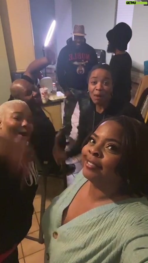Brely Evans Instagram - Public Service Announcement 📣 I AM CURRENTLY IDENTIFYING AS NON-NUMERICAL. This is my annual celebration! However WE SHOULD ALL RESUME MONTHLY CELEBRATIONS OF MY EXISTENCE ON JANUARY 9th and every MONTH THEREAFTER! Please govern yourselves accordingly!🤪 #mybirthdaytomorrow #worldwide #holiday 🎂Special THANK YOUUUUU TO MY MAMAS BOY CAST AND CREW! ❤️ #mississippi Worldwide