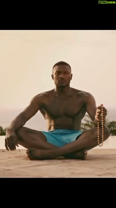 Brely Evans Instagram - A little teaser from our movie ‘Chokehold’. 😎 Directed by @ayuk8682 Produced by @cani_tv Dp @teddy.albert.dp AD @kamdw Starring @kennethokolie @a_yinna @simeonhenderson @sherandoferril @brelyevans @oremeyi_kareem And more… #chokeholdmovie #film #teaser #actor #stmaarten🇸🇽 #saintmaartenfilm #saintmaartenisland #filmsaintmaarren
