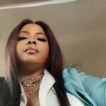 Brely Evans Instagram - Single Not Searching….the movie is on @starz NOW! I took these pictures waiting for the cameras to load batteries for this car scene 🎬 🤣🤣🤣🤣 Go see this full outfit in action in @singlenotsearching! Styled by @fiskanistyle of @theivyshowroom HAIR @studio7_beautylounge MAKEUP @makeupbyzulky #brianna #ghana 🇬🇭 Worldwide