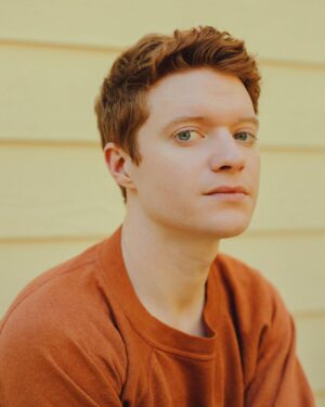 Brendan Scannell Instagram - Bonding comes back in approximately 38 hours. To get you excited, here’s a photo of me on ½ a xanax by @ryanpfluger 
Makeup by @sonialeeartistry 
Sweater by @aubreybinzer