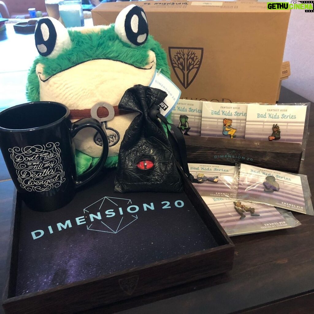 Brennan Lee Mulligan Instagram - Just want to give a HUGE shoutout to all the amazing @dimension20show fans that came out this weekend and supported the @projectforawesome! #project4awesome raised over THREE MILLION DOLLARS this weekend for amazing, world-changing causes, and I can’t wait to get these D20 rewards signed, sealed and shipped out as just a SMALL part of the massive thank you from myself and the rest of the gang at the project for awesome. Thank you SO MUCH for all your amazing donations! ❤