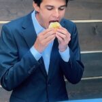 Brent Rivera Instagram - Does no one else do this with their cupcakes?😂🧁