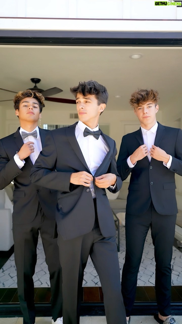 Brent Rivera Instagram - BAM💥 @andrewdavila_ @jeremyhutchins