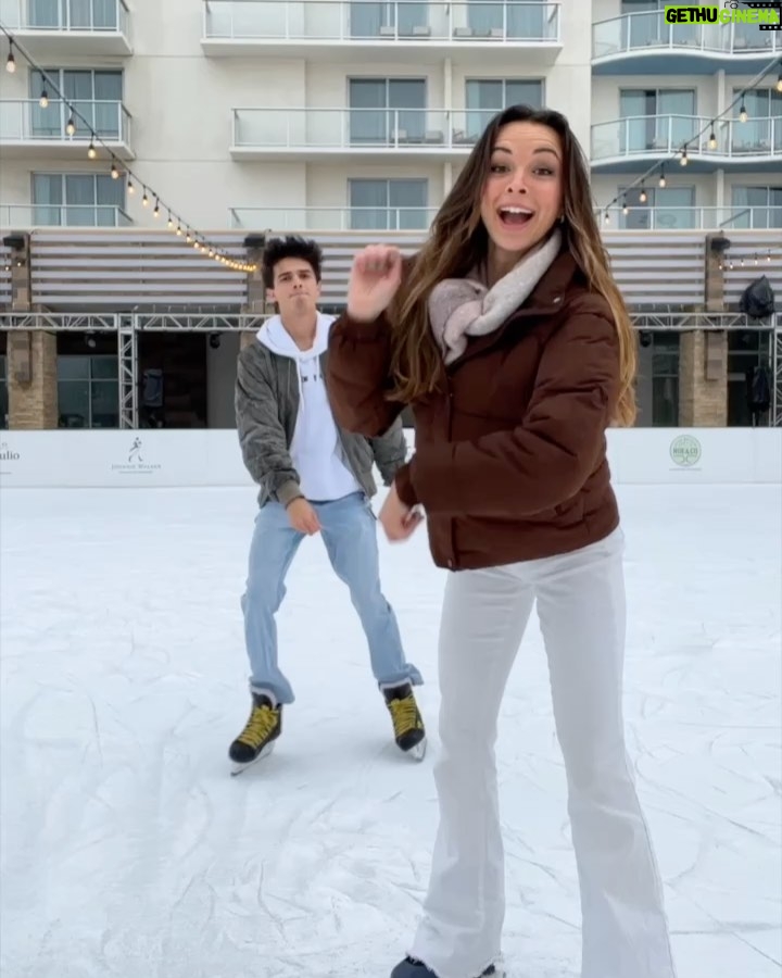 Brent Rivera Instagram - Merry Christmas Eve😍🎄 Ice Rink